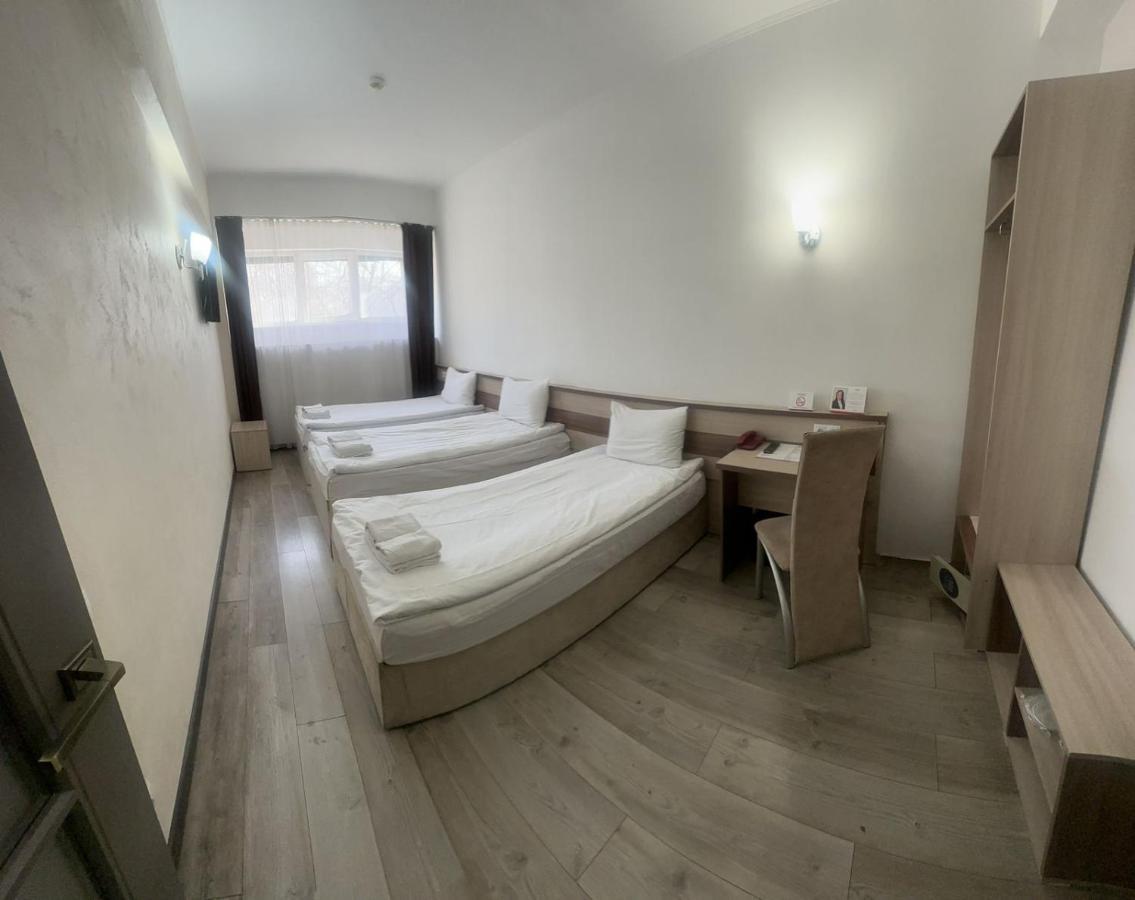 Astra Hotel 알마티 외부 사진