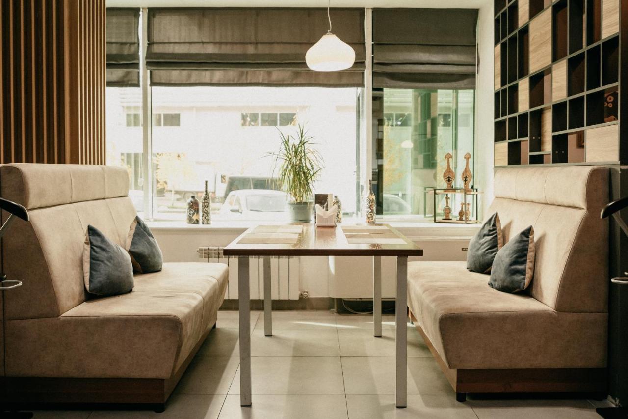 Astra Hotel 알마티 외부 사진